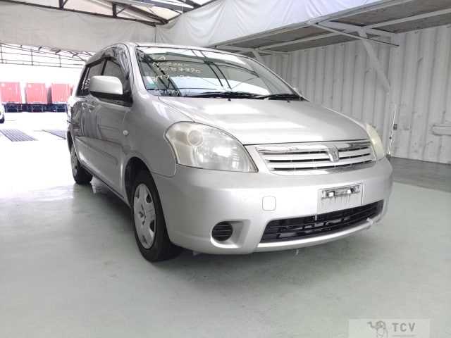 2006 Toyota Raum