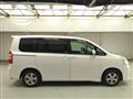 2013 Toyota Noah