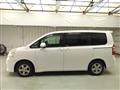 2013 Toyota Noah
