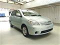 2005 Toyota Raum