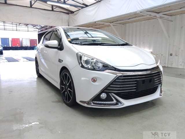 2014 Toyota AQUA