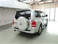 2005 Mitsubishi Pajero