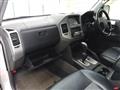 2005 Mitsubishi Pajero