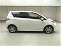 2013 Toyota Ractis
