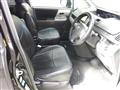 2007 Toyota Noah