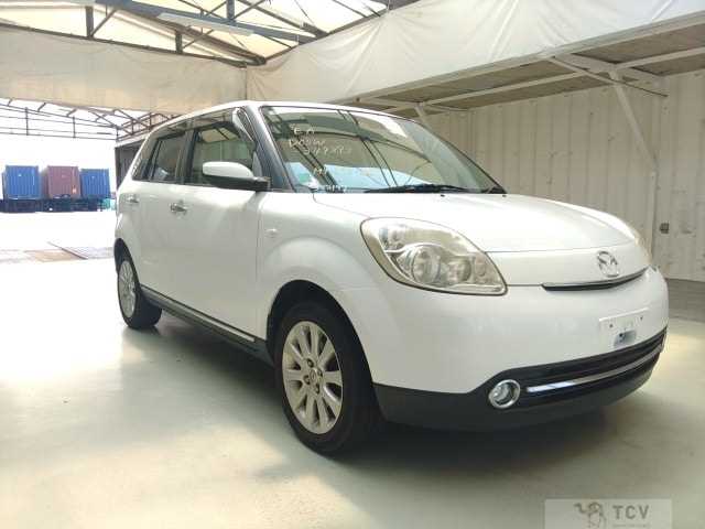 2011 Mazda Verisa