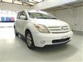 2003 Toyota IST