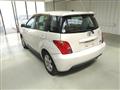 2003 Toyota IST