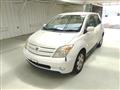 2003 Toyota IST