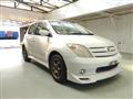 2002 Toyota IST