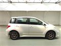 2002 Toyota IST