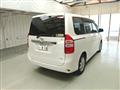 2011 Toyota Noah