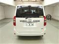 2011 Toyota Noah