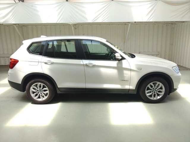 BMW X3 2013 photo 2