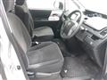 2012 Toyota Noah