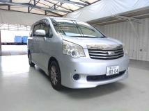 2012 Toyota Noah