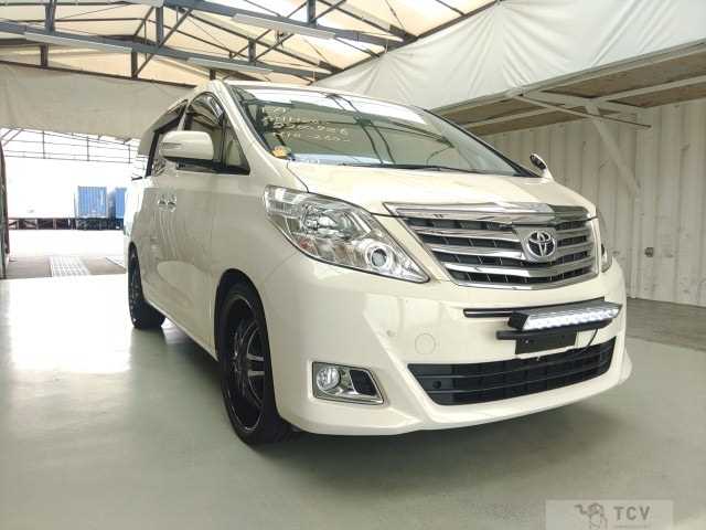2013 Toyota Alphard