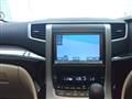 2013 Toyota Alphard