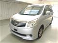 2013 Toyota Noah