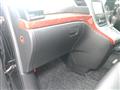 2010 Toyota Vellfire