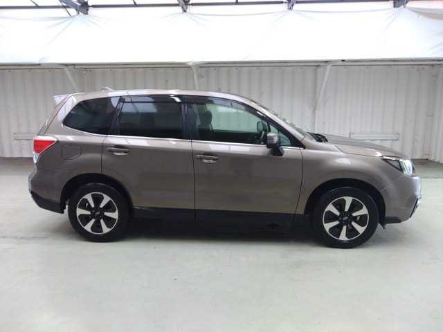 Subaru Forester 2016 photo 2
