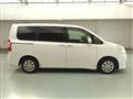 2012 Toyota Noah