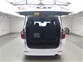 2013 Toyota Alphard
