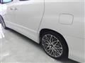 2013 Toyota Alphard
