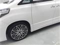 2013 Toyota Alphard