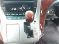 2009 Toyota Vellfire