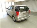 2004 Toyota Raum