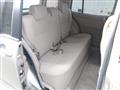 2004 Toyota Raum