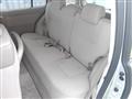 2004 Toyota Raum