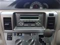 2004 Toyota Raum
