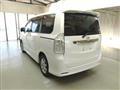 2007 Toyota Noah