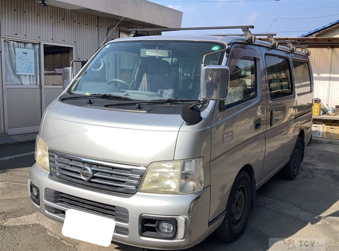 2004 Nissan Caravan