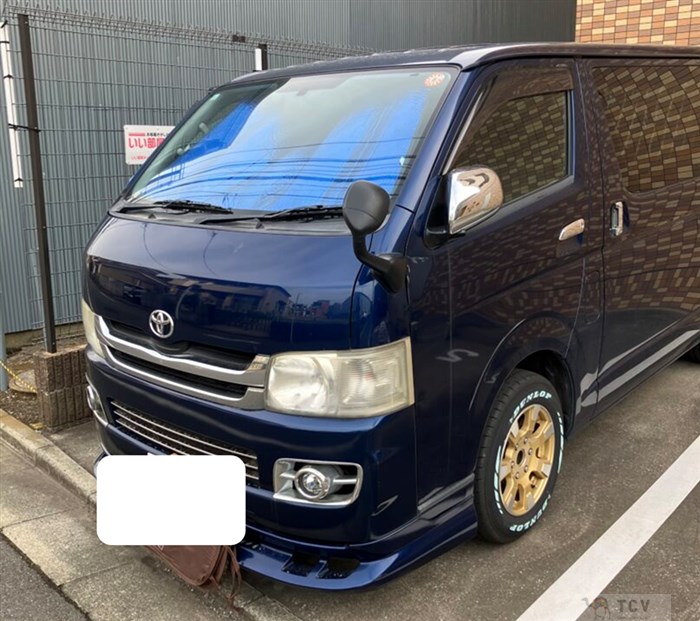 2009 Toyota Hiace Van