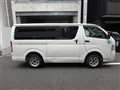 2005 Toyota Hiace Van
