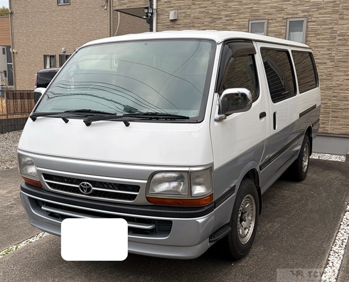 2002 Toyota Hiace Van
