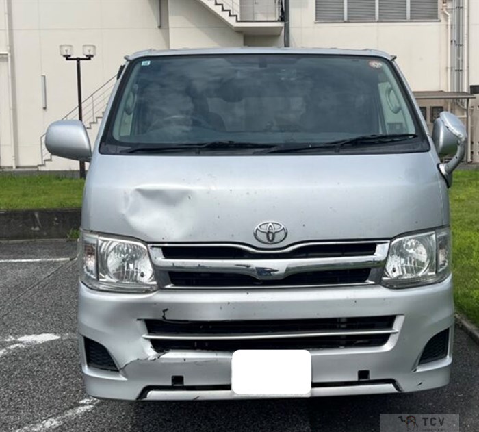 2011 Toyota Hiace Van