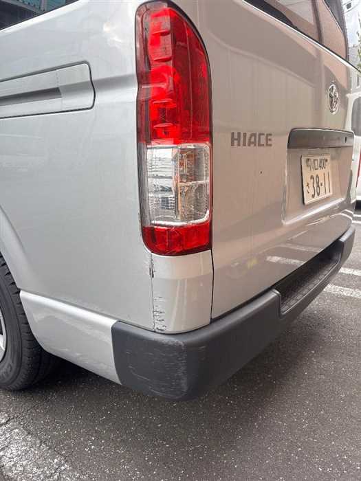Toyota Hiace Van 2016 photo 4