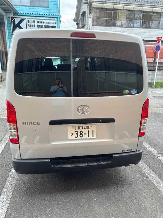 Toyota Hiace Van 2016 photo 5
