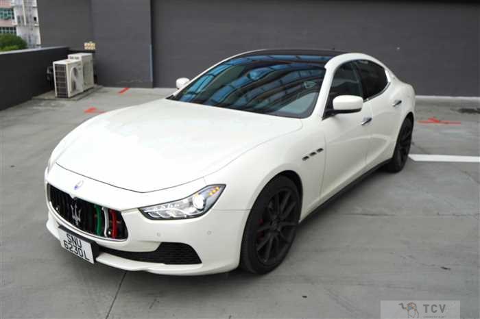 2016 Maserati Ghibli