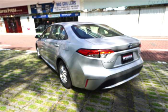 Toyota Corolla Sedan COROLLA HYBRID ASCENT 2021 — миниатюра 3