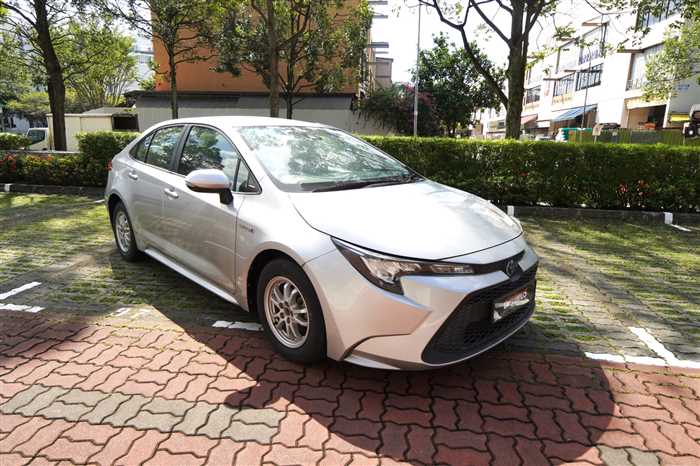 Toyota Corolla Sedan COROLLA HYBRID ASCENT 2021 — миниатюра 7