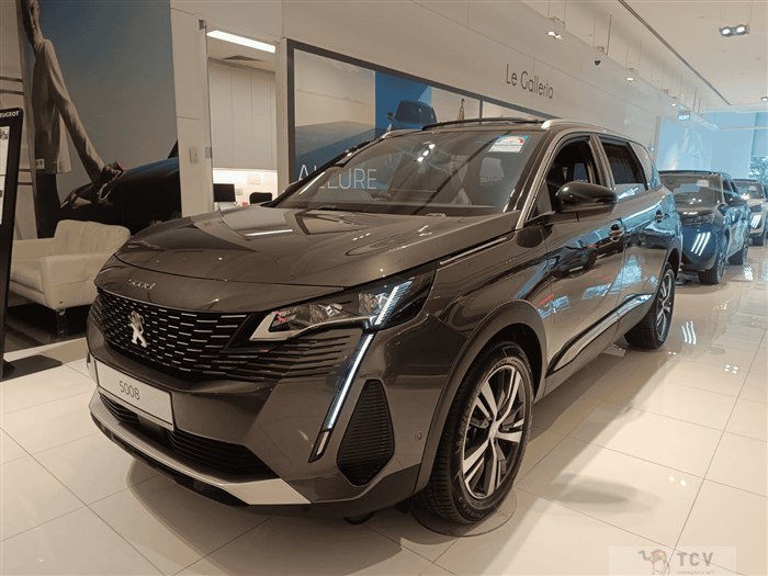 2024 Peugeot 5008