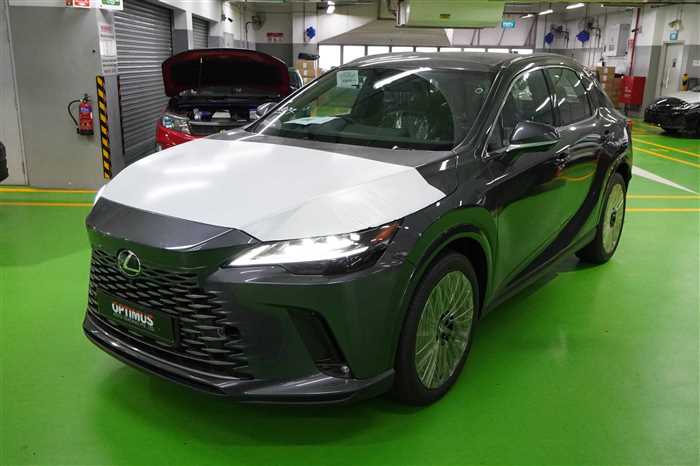 Lexus RX 2026 — фото 2 купить в Москве