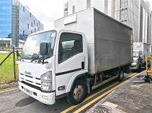 2016 Isuzu Elf Truck