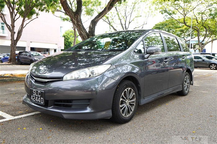 2016 Toyota Wish