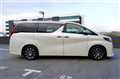 2016 Toyota Alphard